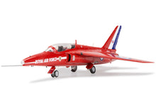 Load image into Gallery viewer, Airfix - 1:72 RAF Red Arrows Gnat - Starter Set